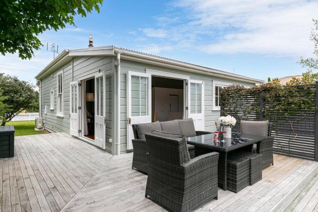 Historic Charm In Greytown - Cosy Kowhai Cottage المظهر الخارجي الصورة