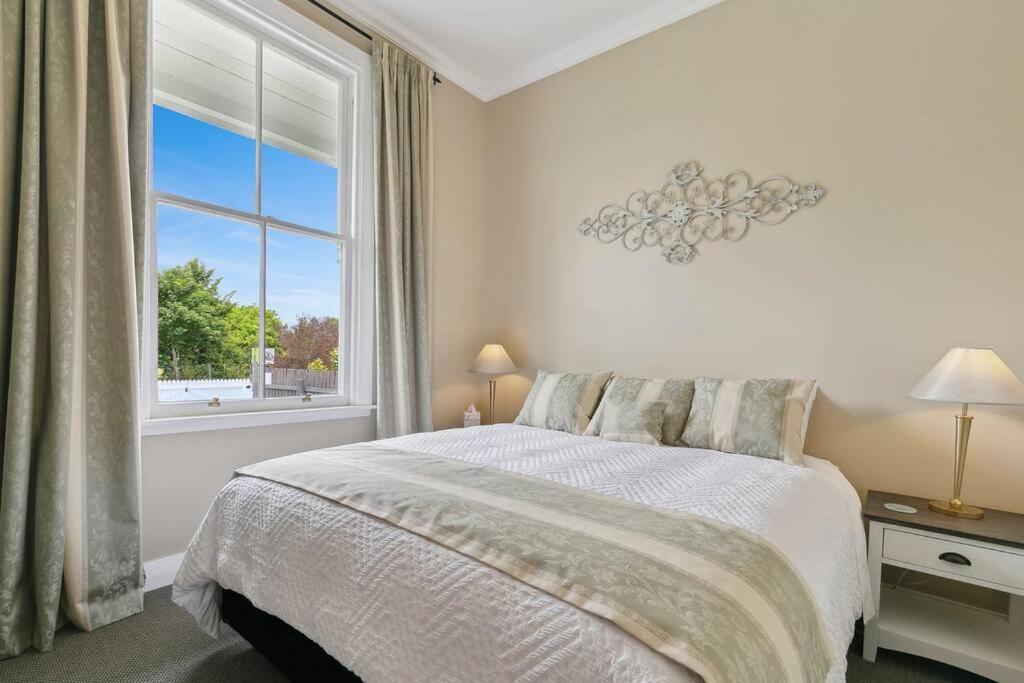 Historic Charm In Greytown - Cosy Kowhai Cottage المظهر الخارجي الصورة
